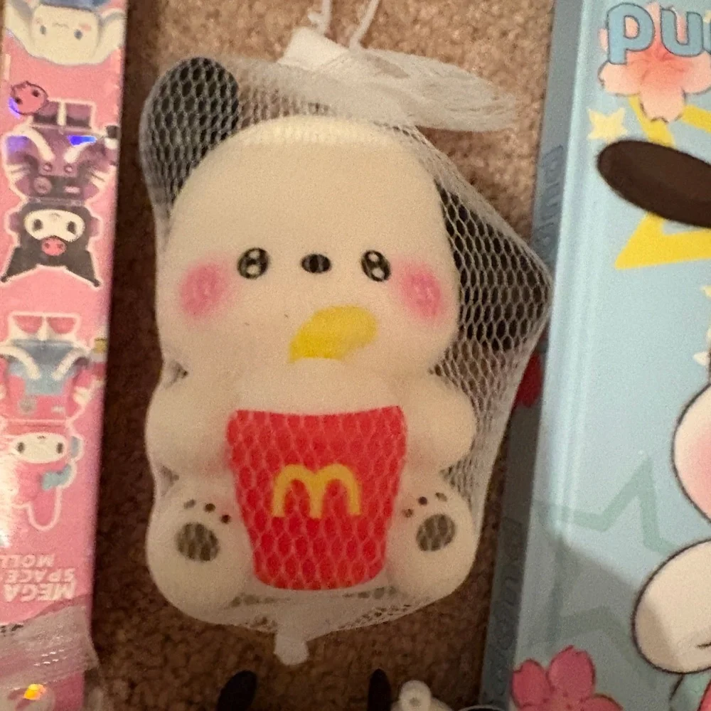 NWOT Sanrio extra large pochacco bag and more stationary bundle - Picture 13 of 13